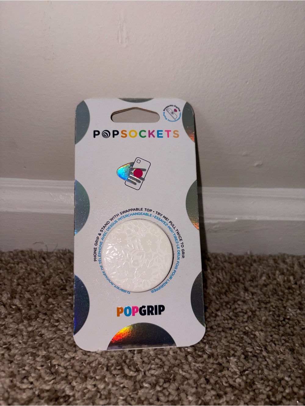 PopSocket PopGrip Phone Grip – White Floral Embossed